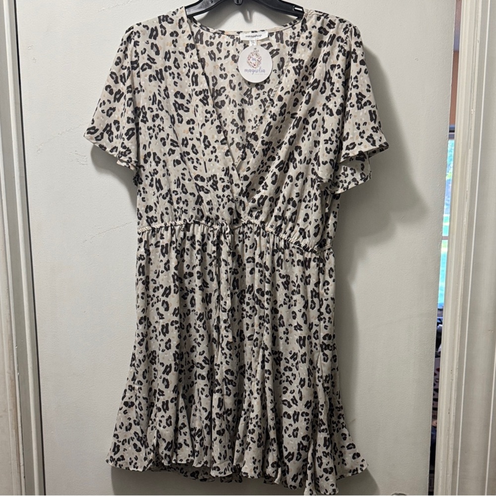Mittoshop Cream and Black Animal Print Dress